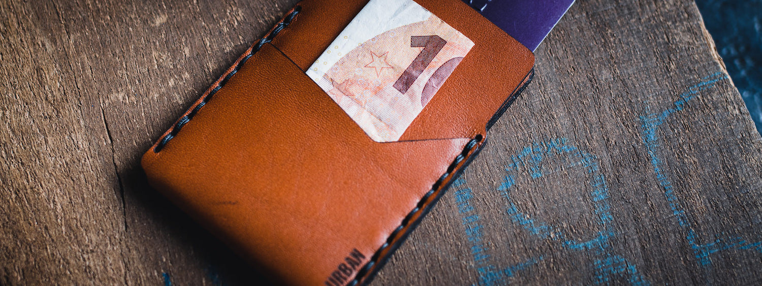 An absolutely fab minimalist wallet